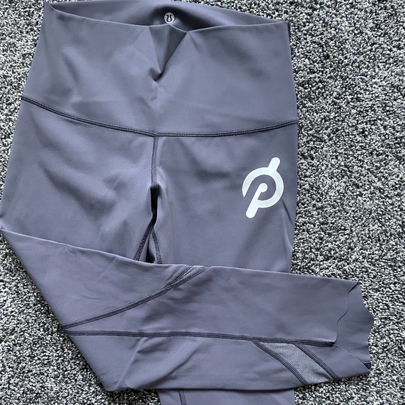 lululemon athletica Pants - PelotonXLululemon HW Wunder Under Capri